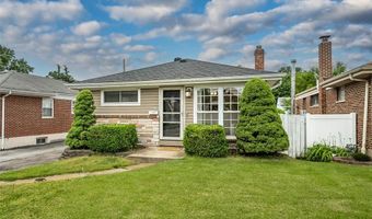 9327 Mackenzie Rd, Affton, MO 63123
