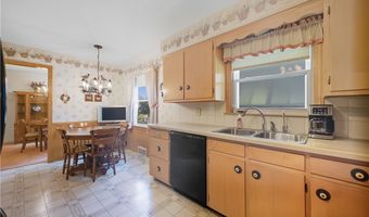 209 S Beverly Ave, Austintown, OH 44515
