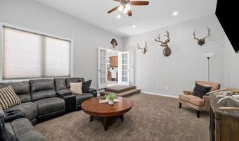 2503 SUMMIT Dr, Cheyenne, WY 82009