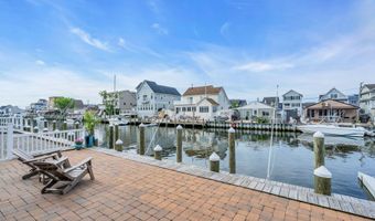 210 Longview Dr, Bayville, NJ 08721