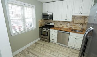 60 County Rd 21, Aberdeen, NJ 07721