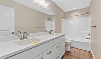 12135 SW SILVERTIP St, Beaverton, OR 97007
