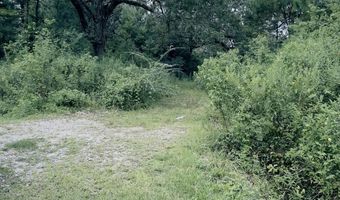 6603 Omaha St, Biloxi, MS 39532