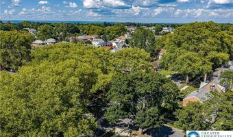 2051 W Livingston St, Allentown, PA 18104