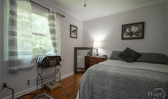 130 Biscayne Dr, Athens, GA 30606