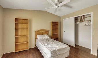 6705 E Red Barrel Rd, Yucca, AZ 86438