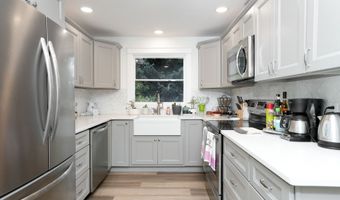 1780 CLOVER RIDGE Rd NE, Albany, OR 97322