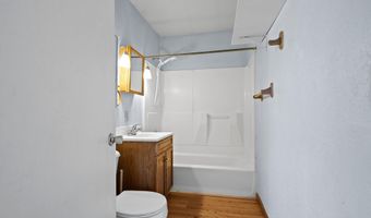 305 Lewis St, Avilla, IN 46710