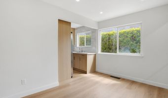 2013 Dolphin Dr, Aptos, CA 95003