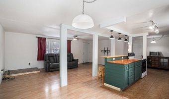 348 39th St, Allegan, MI 49010