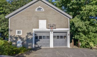 823 Washington St, Bath, ME 04530