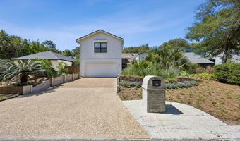 330 GARDEN Ln, Atlantic Beach, FL 32233