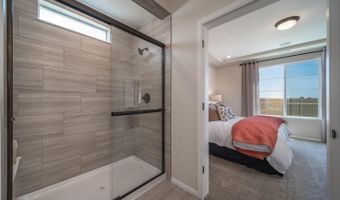 21815 E 51st Dr, Aurora, CO 80019