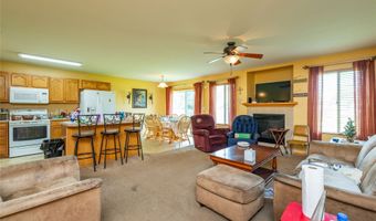 1330 10th Ave SE, Altoona, IA 50009