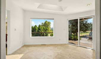 738 Fairway Ct, Ashland, OR 97520