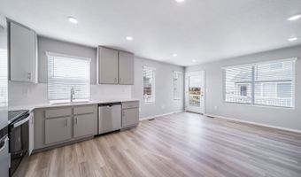 46570 Avery Ln, Bennett, CO 80102
