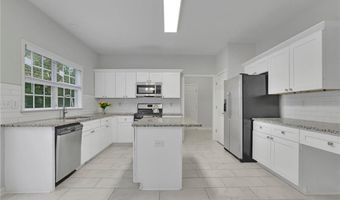 11420 Crossington Rd, Alpharetta, GA 30005