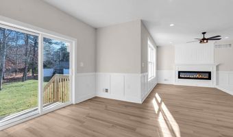 293 Trenton Ave N, Bayville, NJ 08721