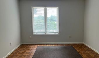 355 Mohegan Ci, Andover, NJ 07848