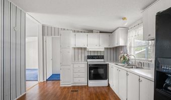 133 ROCKWOOD Dr, Bancroft, WV 25011