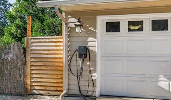 2334 Black Oak Way, Ashland, OR 97520