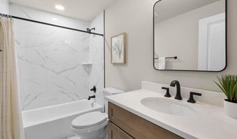 16203 PENNSBURY Dr, Bowie, MD 20716