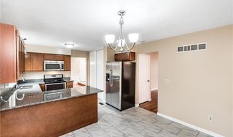 1369 Nykiel Ct, Ballwin, MO 63011