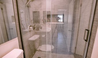 140 UWAPO Rd 2-202, Kihei, HI 96753