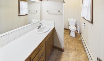 1606 Scenic Heights Rd NE, Alexandria, MN 56308