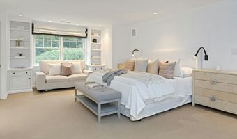 6 Searles Rd, Darien, CT 06820