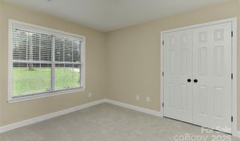 3325 Arboretum Vw, Charlotte, NC 28226