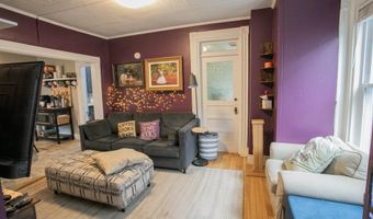 267 Pine St, Bangor, ME 04401