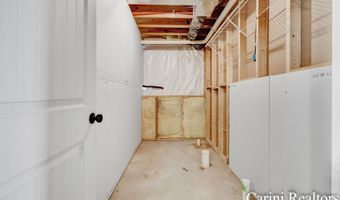9035 Meadows Pointe Dr, Allendale, MI 49401