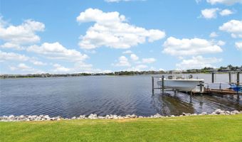 5243 BRIGHTON SHORE Dr, Apollo Beach, FL 33572