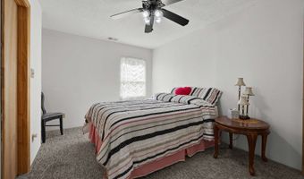 4250 NW 81 Ln, Bell, FL 32619