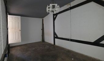 1108 NW 7th St, Andrews, TX 79714