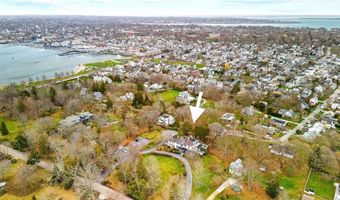46 Chastellux Ave M8, Newport, RI 02840