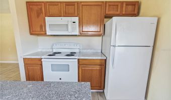 404 ARMOUR Ave, Auburndale, FL 33823