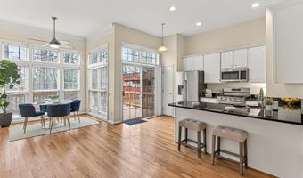 5432 SUMMER LEAF Ln, Alexandria, VA 22312