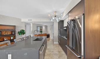 9821 E Bay Harbor Dr 402, Bay Harbor Islands, FL 33154