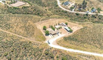 34554 Koontz Rd, Agua Dulce, CA 91390