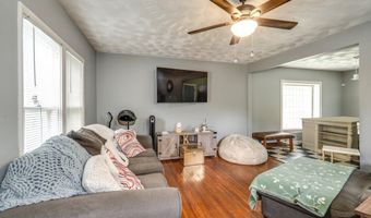447 Cuyahoga St, Akron, OH 44310