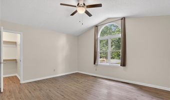 2387 Woodridge Dr, Asheboro, NC 27205