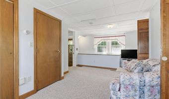 585 Reservoir Rd, Burrillville, RI 02859
