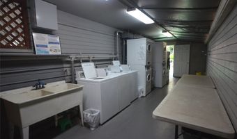 417 Nohonani St 405, Honolulu, HI 96815