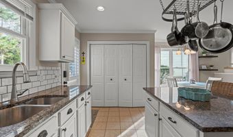 1307 Broad St, Beaufort, SC 29902