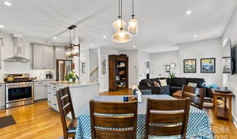 127 Alma Ln, Asheville, NC 28806