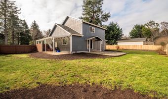 1057 4th St SE, Bandon, OR 97411