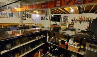 1409 Cable Ave, Beachwood, NJ 08722