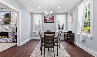 401 KINGSTON Rd, Baltimore, MD 21229